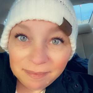 Meet your Posher, Crystal walker